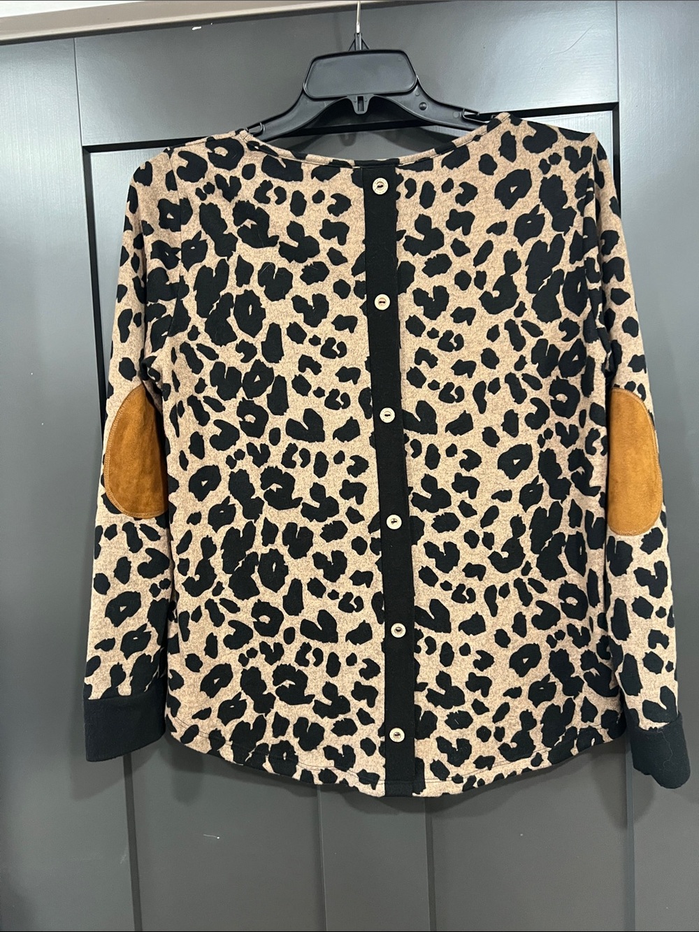 Pink Clover Black and Tan Leopard Print Crewneck Pullover - Picture 2 of 4